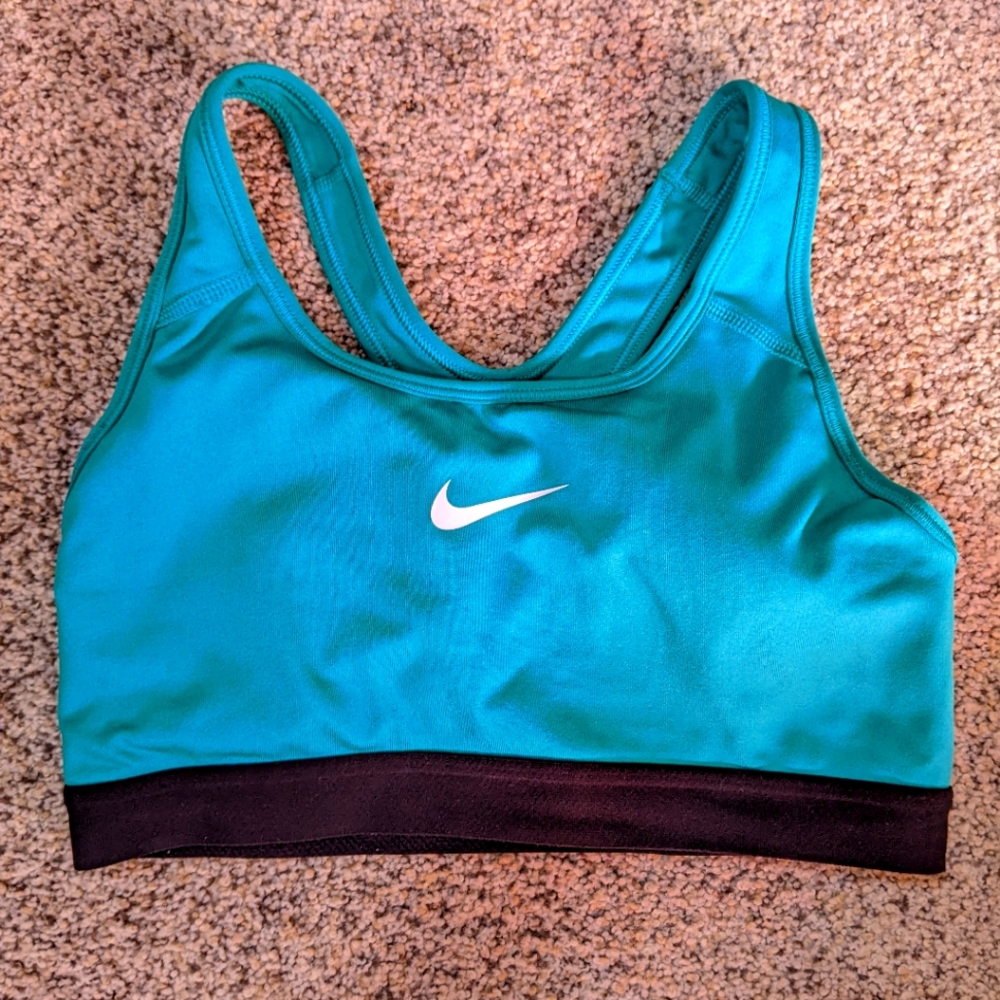 Nike Green black sports bra